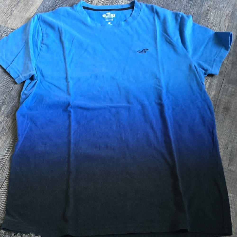 Hollister Blue Ombre Short Sleeve Tee